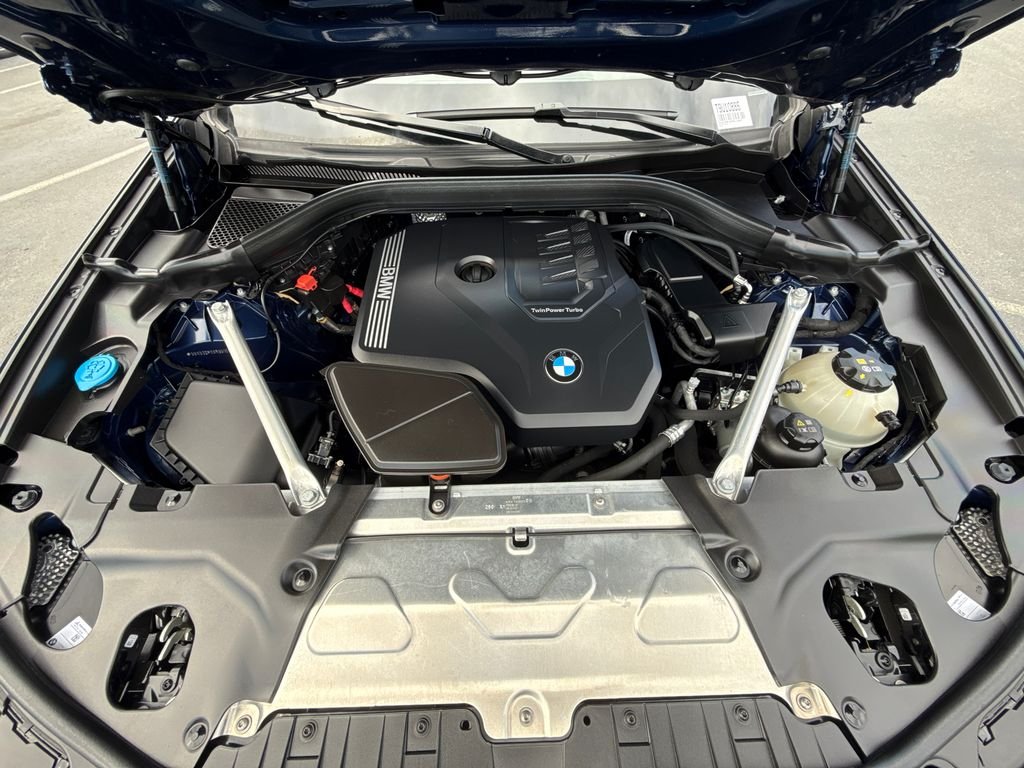 Used 2024 Phytonic Blue Metallic BMW xDrive30i image 12