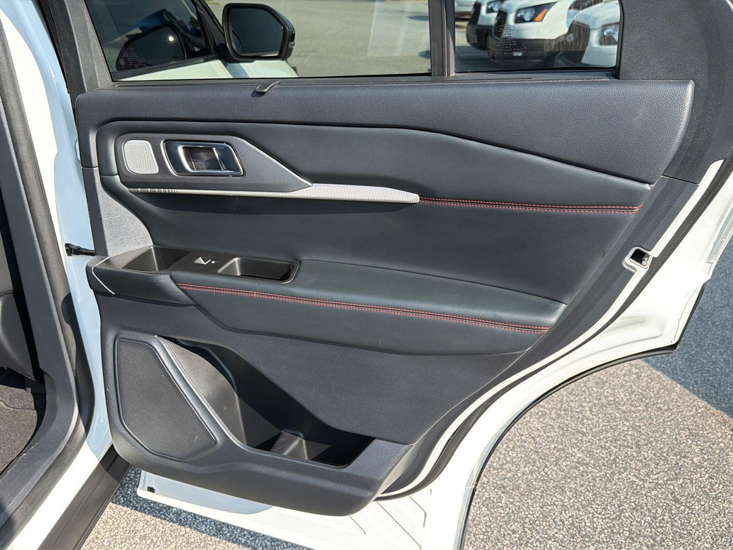 Used 2025 Star White Metallic Tri-Coat Ford ST image 17