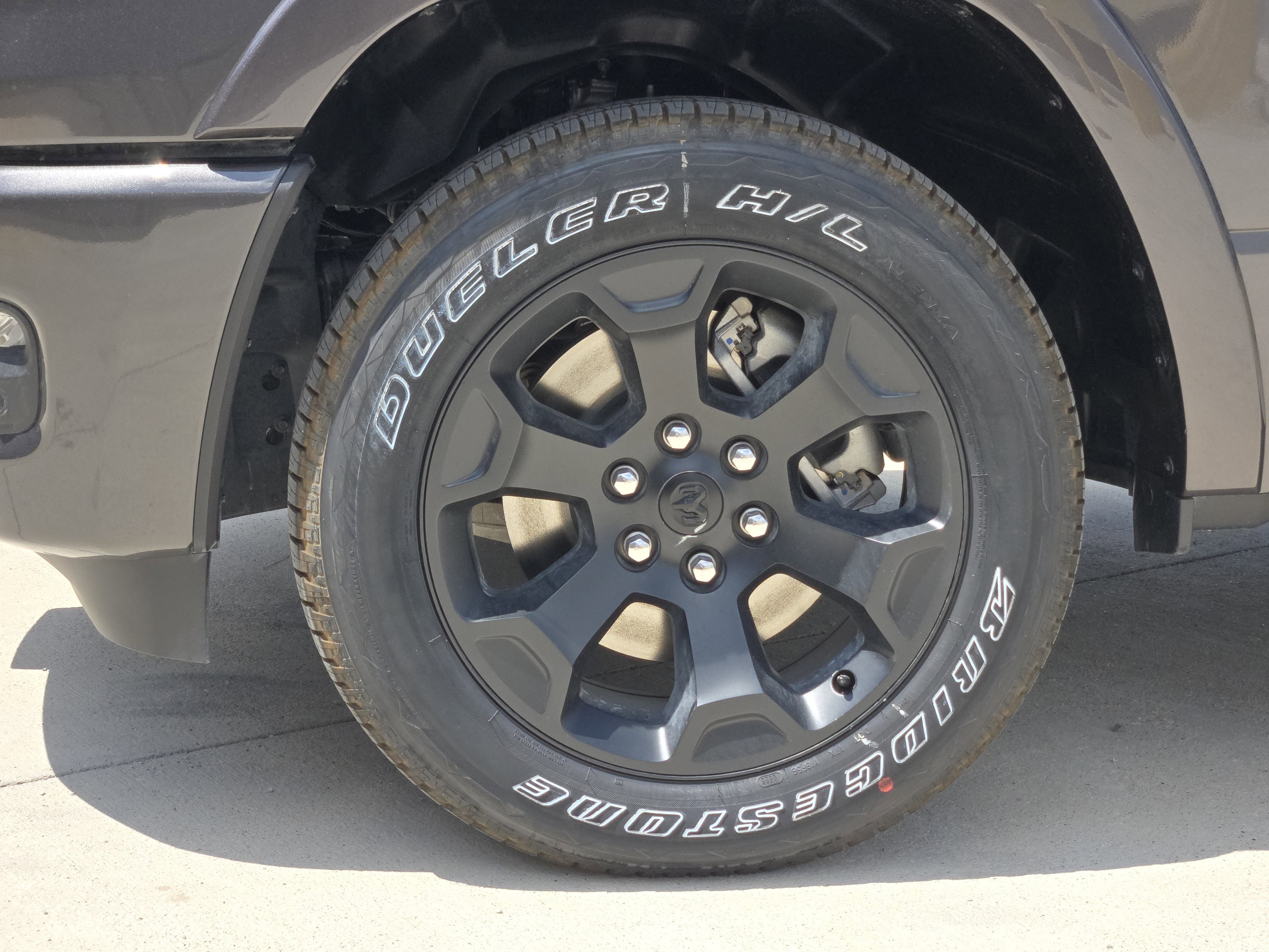 New 2026 Granite Crystal Metallic Clearcoat RAM Lone Star image 11