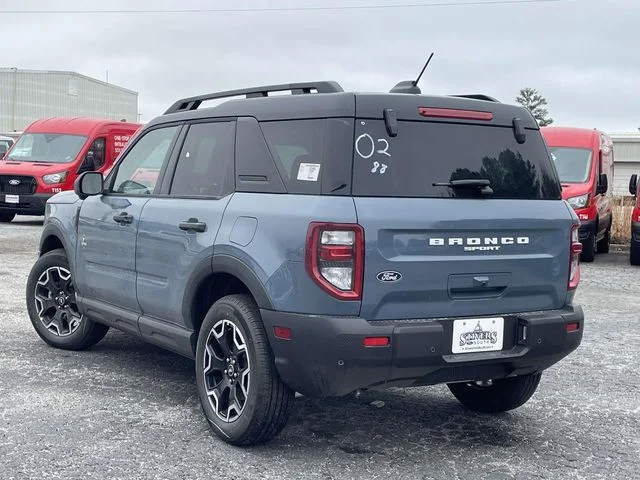 New 2026 Azure Gray Metallic Tri-Coat Ford Outer Banks® image 25