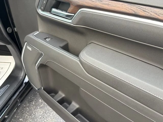 2026 GMC Sierra 1500 SLT - Photo 15