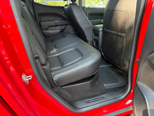 Used 2018 RED HOT Chevrolet 4WD ZR2 image 15