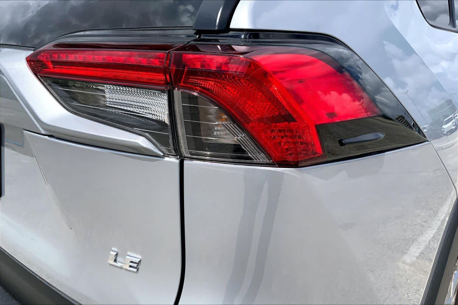 Used 2025 Silver Sky Metallic Toyota LE image 30