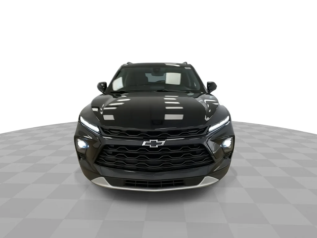Used 2024 Black Chevrolet LT image 4