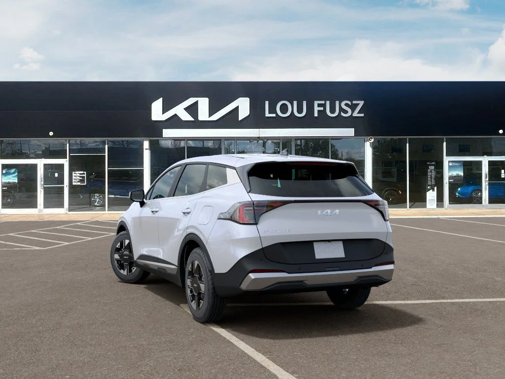 New 2026 Glacial White Pearl Kia LX image 4