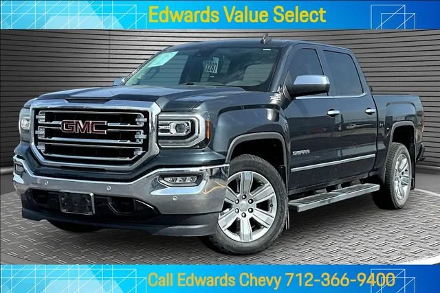 2017 GMC Sierra 4WD Crew Cab Short Box SLT's photo