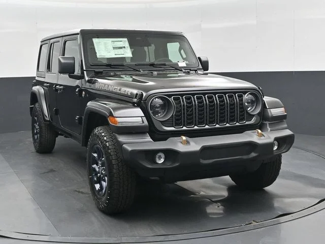 New 2026 Black Clear-Coat Exterior Paint Jeep 85th Anniversary Edition image 12