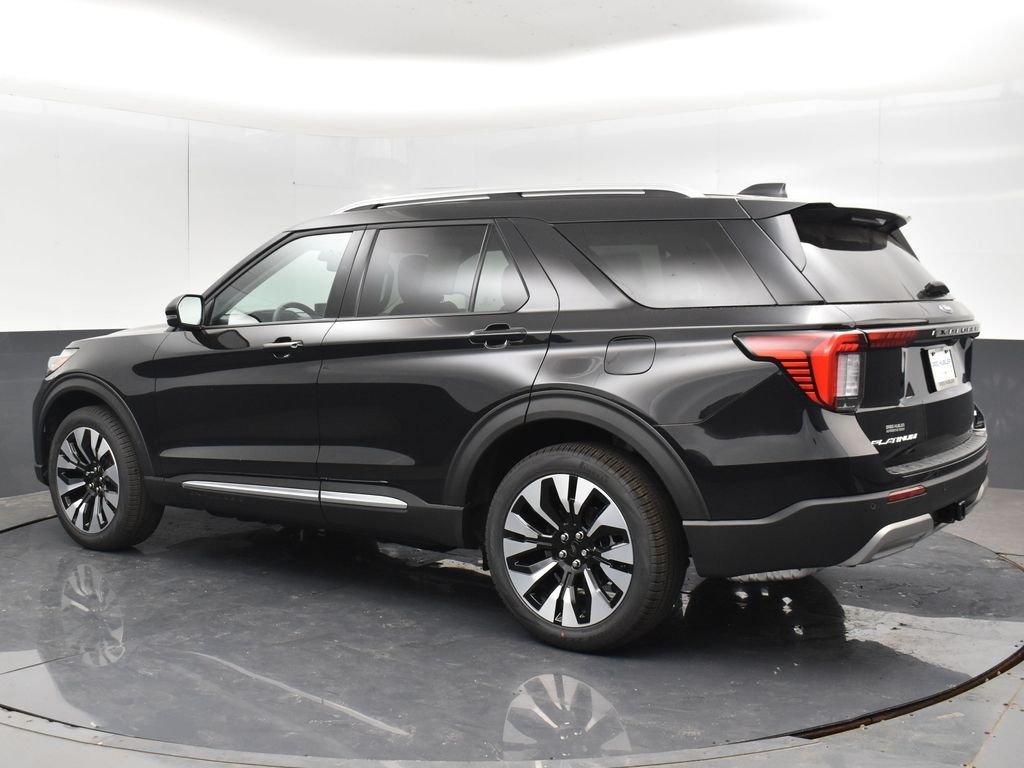 New 2026 Agate Black Metallic Ford Platinum™ image 17