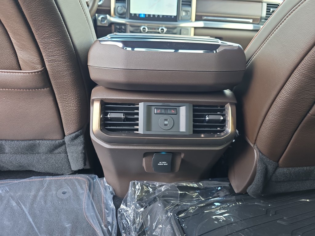 New 2026 Carbonized Gray Metallic Ford King Ranch® image 36