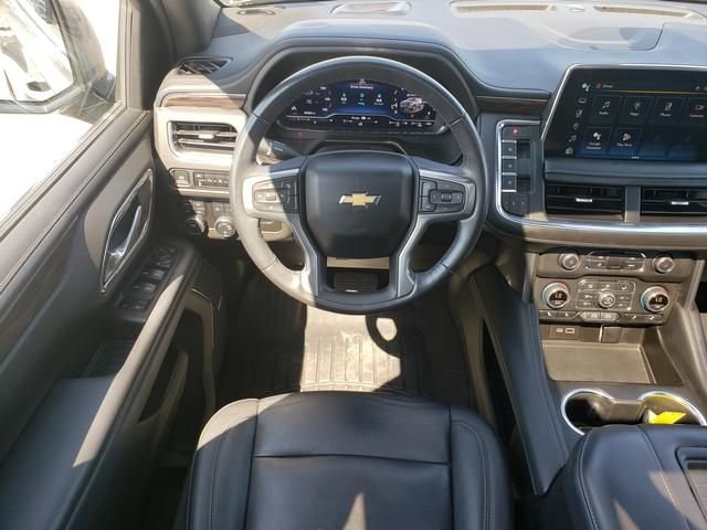 Used 2022 Gray Chevrolet LT image 16