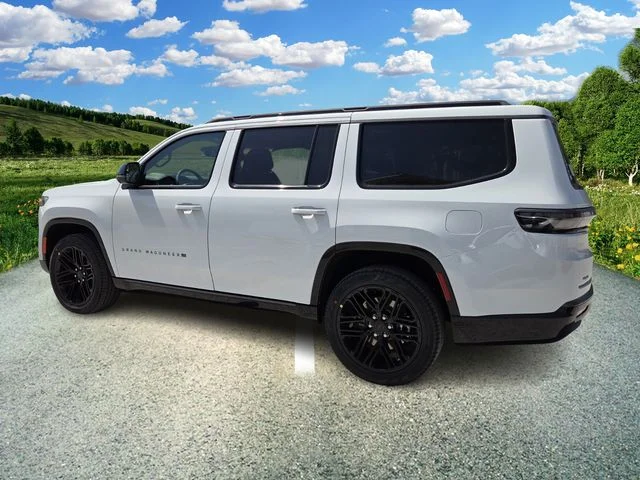 New 2026 Bright White Clear-Coat Exterior Paint Jeep Limited Reserve image 4
