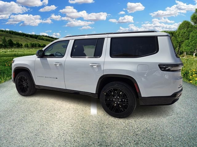 New 2026 Bright White Clear-Coat Exterior Paint Jeep Limited Reserve image 4