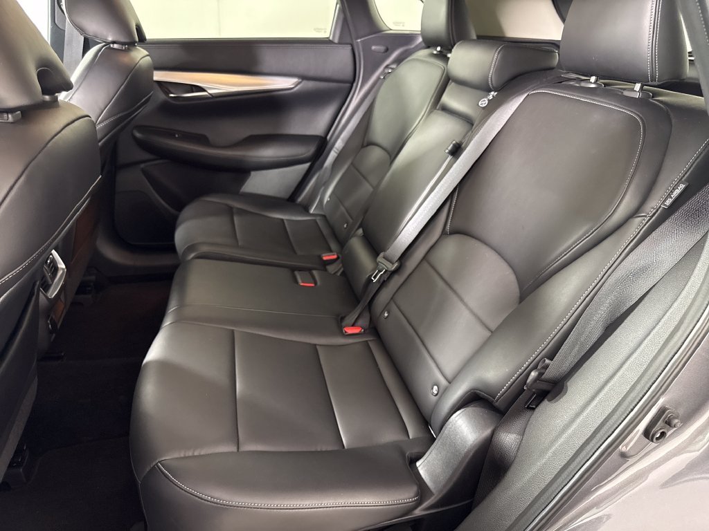 Used 2021 Gray INFINITI LUXE image 13