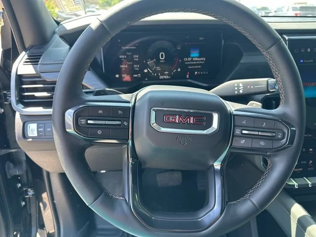 2025 GMC Acadia AT4 - Photo 14