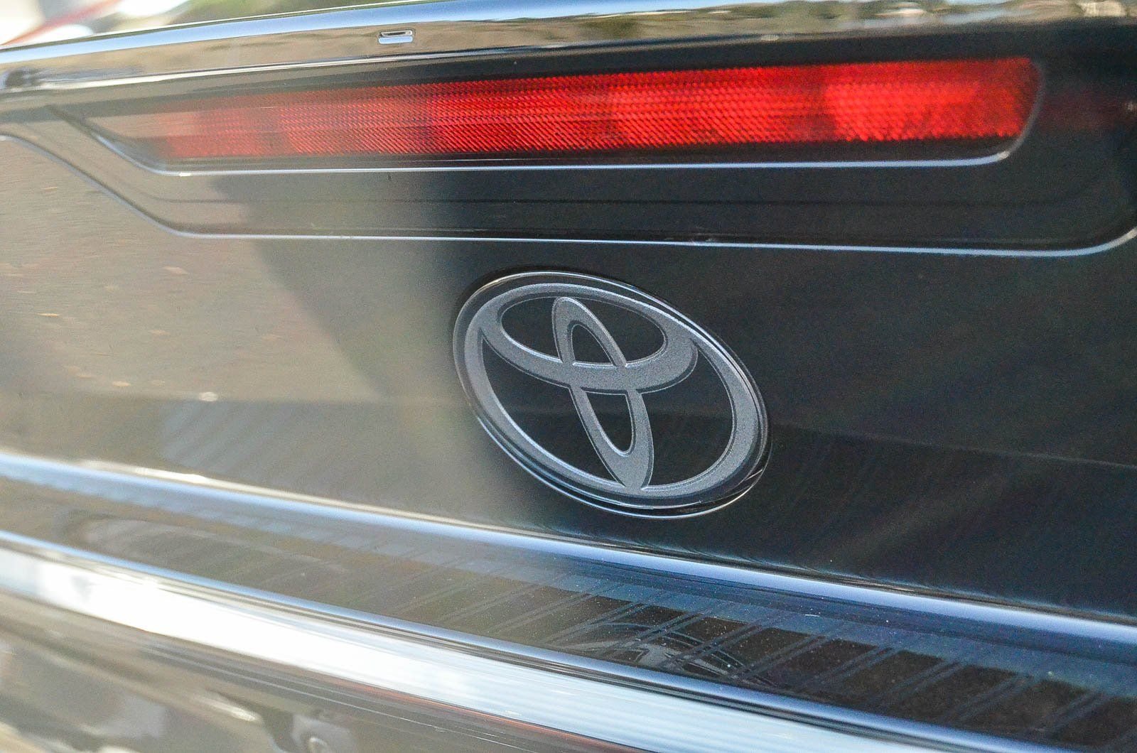 New 2026 Supersonic Red <sup>1</sup> Toyota  XSE image 8