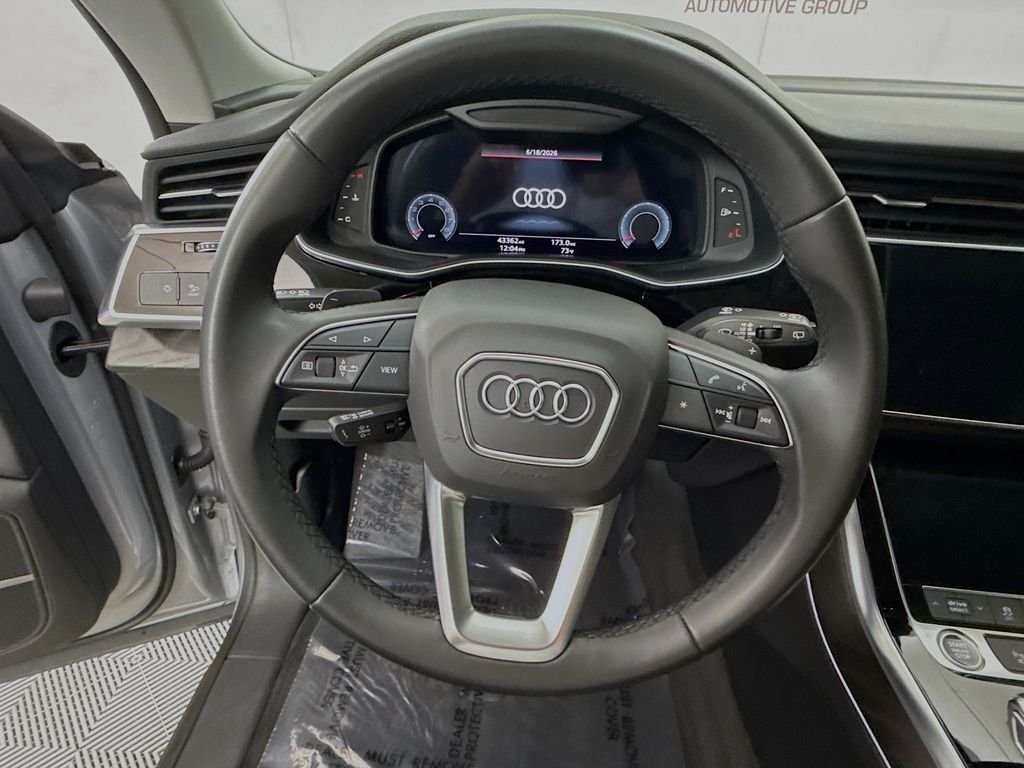Used 2022 Silver Audi 55 Premium Plus image 11