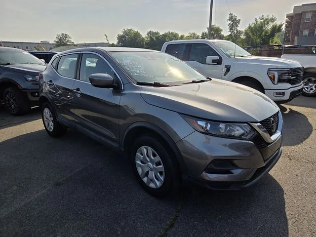 Used 2020 Gray Nissan S image 3