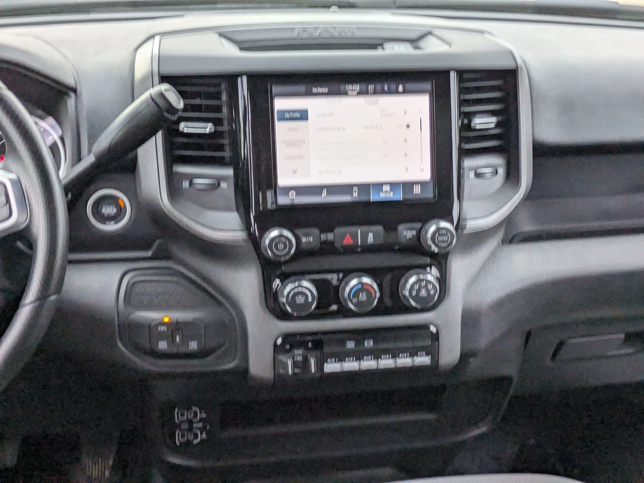 2026 RAM 3500 Chassis Tradesman - Photo 16