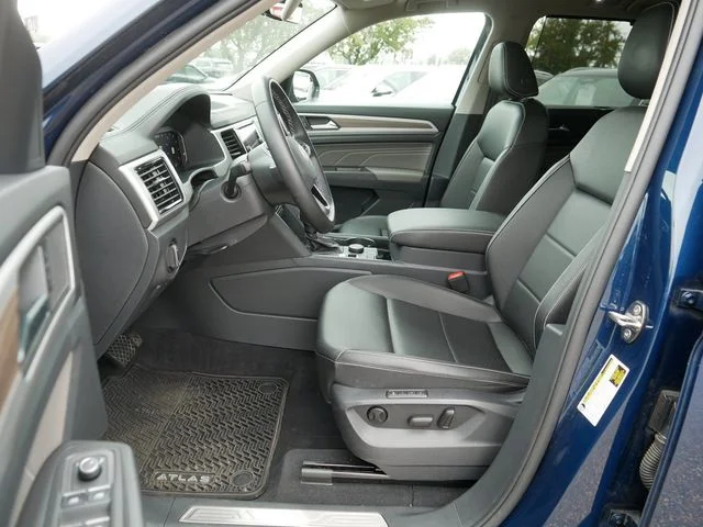 Used 2023 Blue Metallic Volkswagen SEL image 13