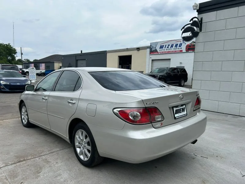 Used 2003 Gold Lexus ES 300 Sedan 4D image 6