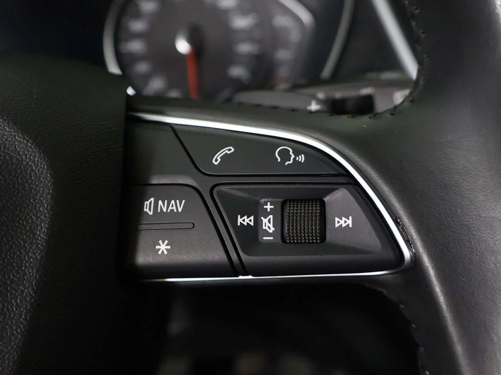 Used 2020 Brilliant Black Audi 45 Premium image 44
