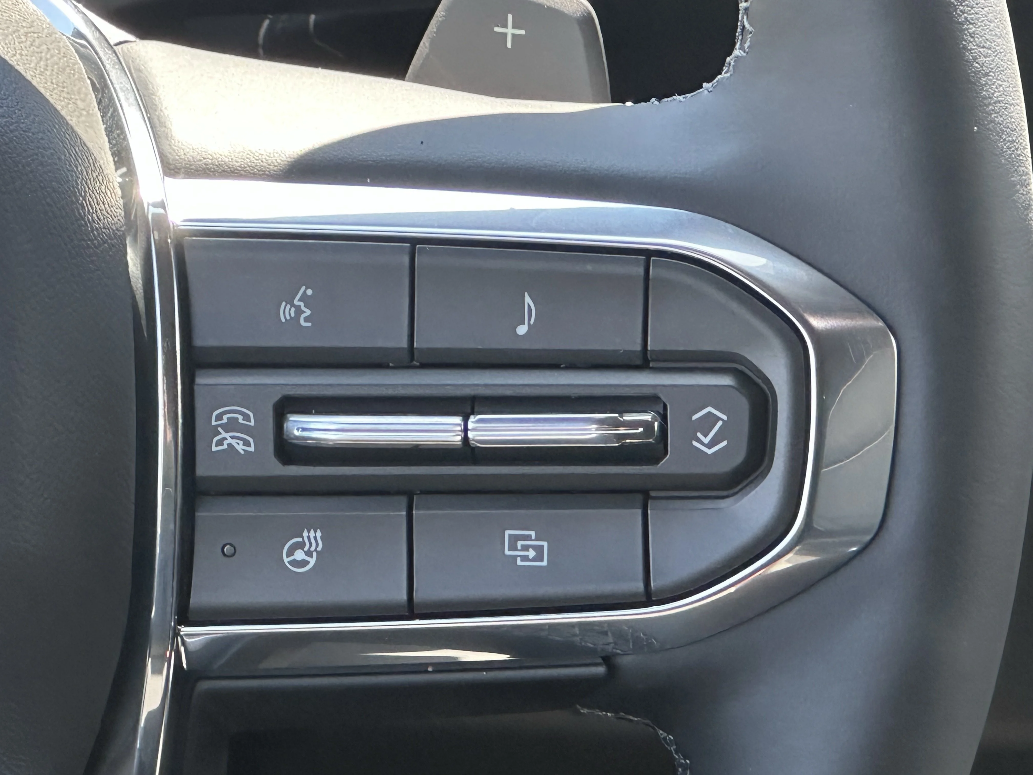New 2026 Summit White GMC Elevation image 13