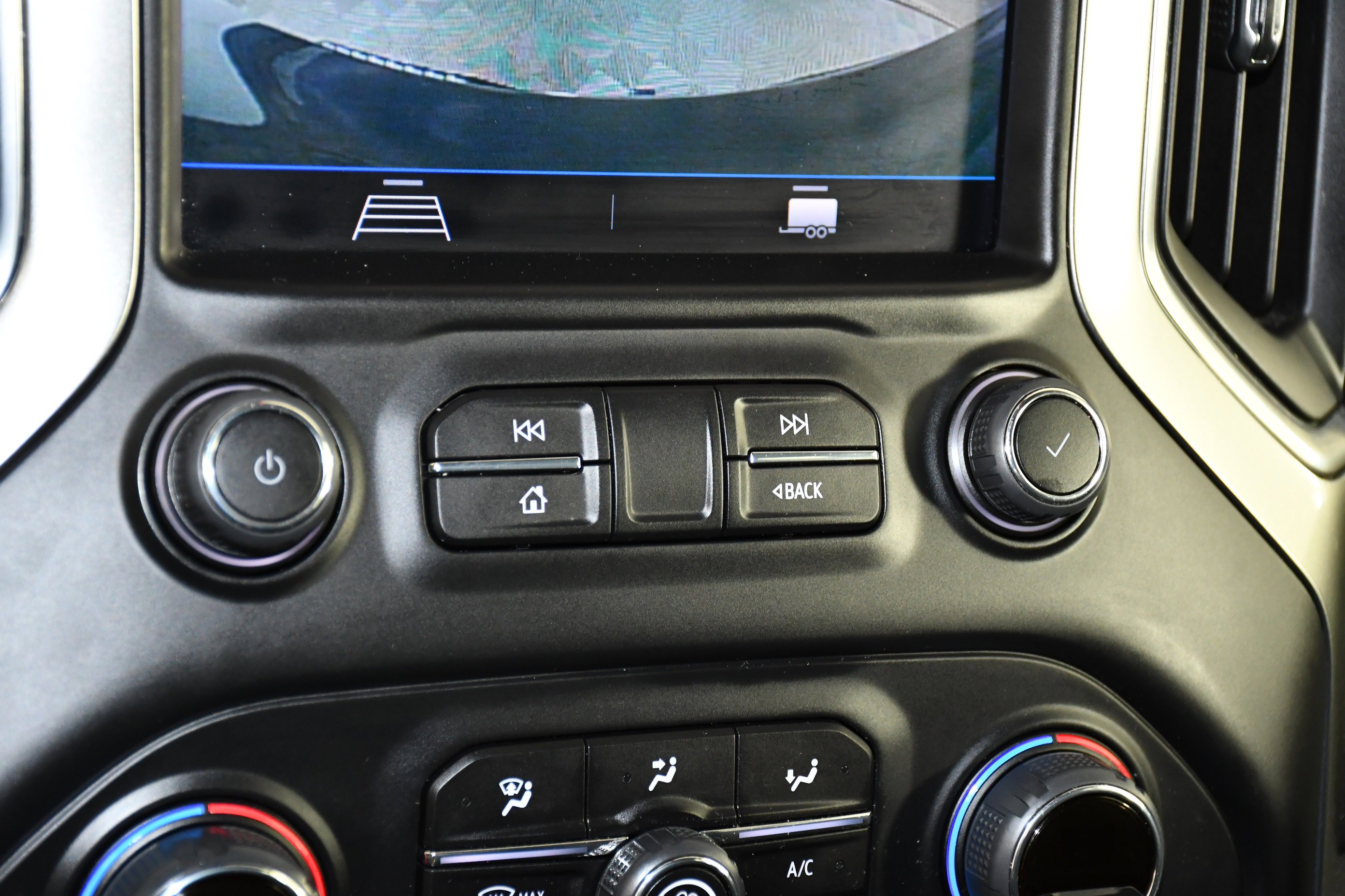 2022 Chevrolet Silverado 1500 LT - Photo 30