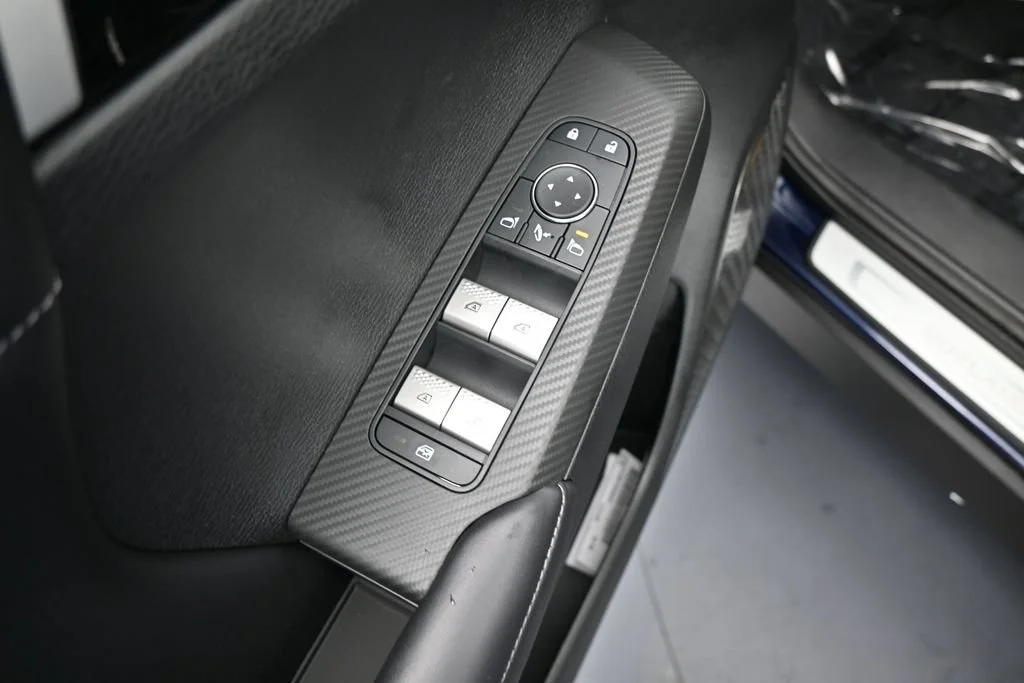 New 2026 Blue Mitsubishi SE 1.5T 2WD image 15