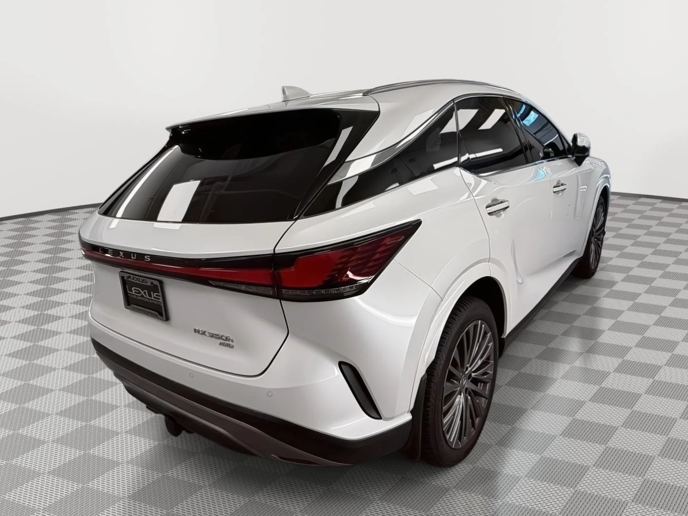 Used 2024 Eminent White Pearl Lexus RX 350h Luxury image 4