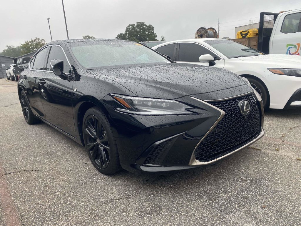 2023 Lexus ES 350 F SPORT Handling