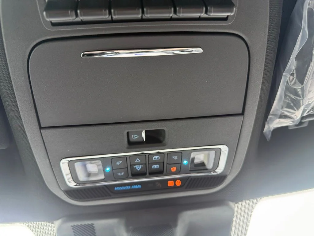 New 2026 Argon Blue Metallic Ford F-250® Platinum® image 38