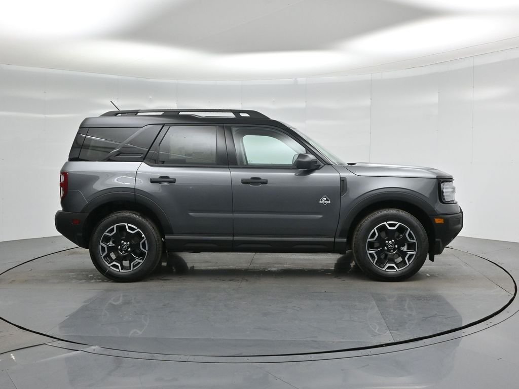 New 2026 Carbonized Gray Metallic Ford Outer Banks image 22