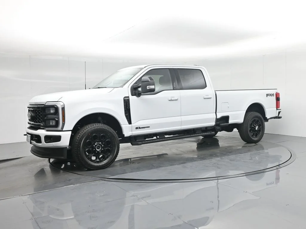 New 2026 Oxford White Ford Lariat image 29