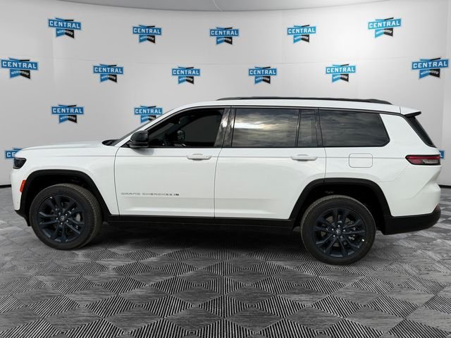 New 2026 Bright White Clear-Coat Exterior Paint Jeep  image 2