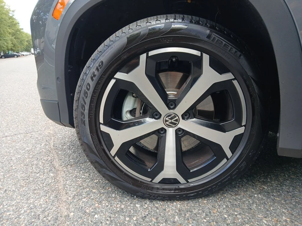 Certified Used 2026 Gray Volkswagen SE image 28