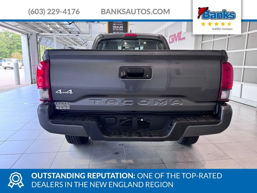 Certified Used 2018 Gray Toyota SR image 7