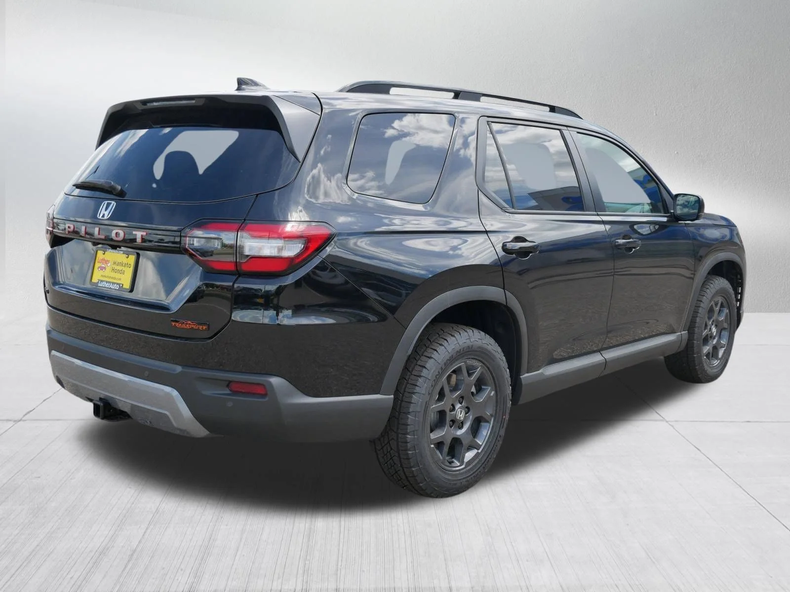 New 2026 Crystal Black Pearl Honda TrailSport image 4