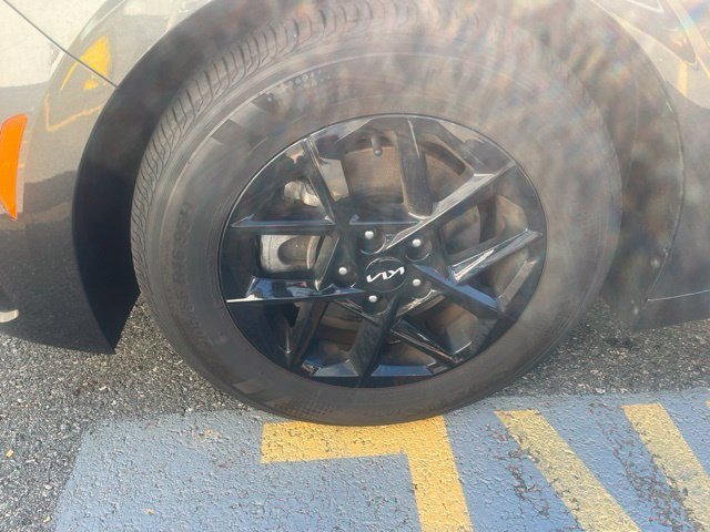Certified Used 2025 Interstellar Gray Kia LXS image 9