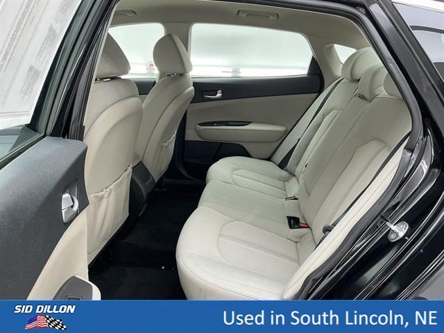 Used 2018 Ebony Black Kia LX image 18