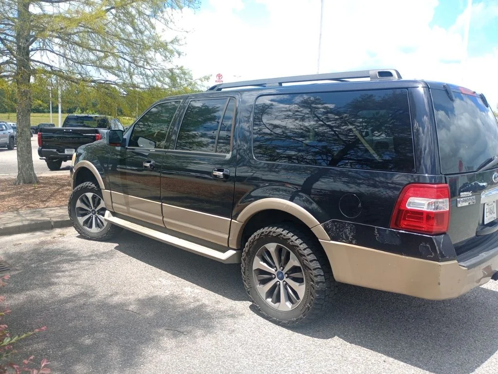 Used 2013 Black Ford  image 8