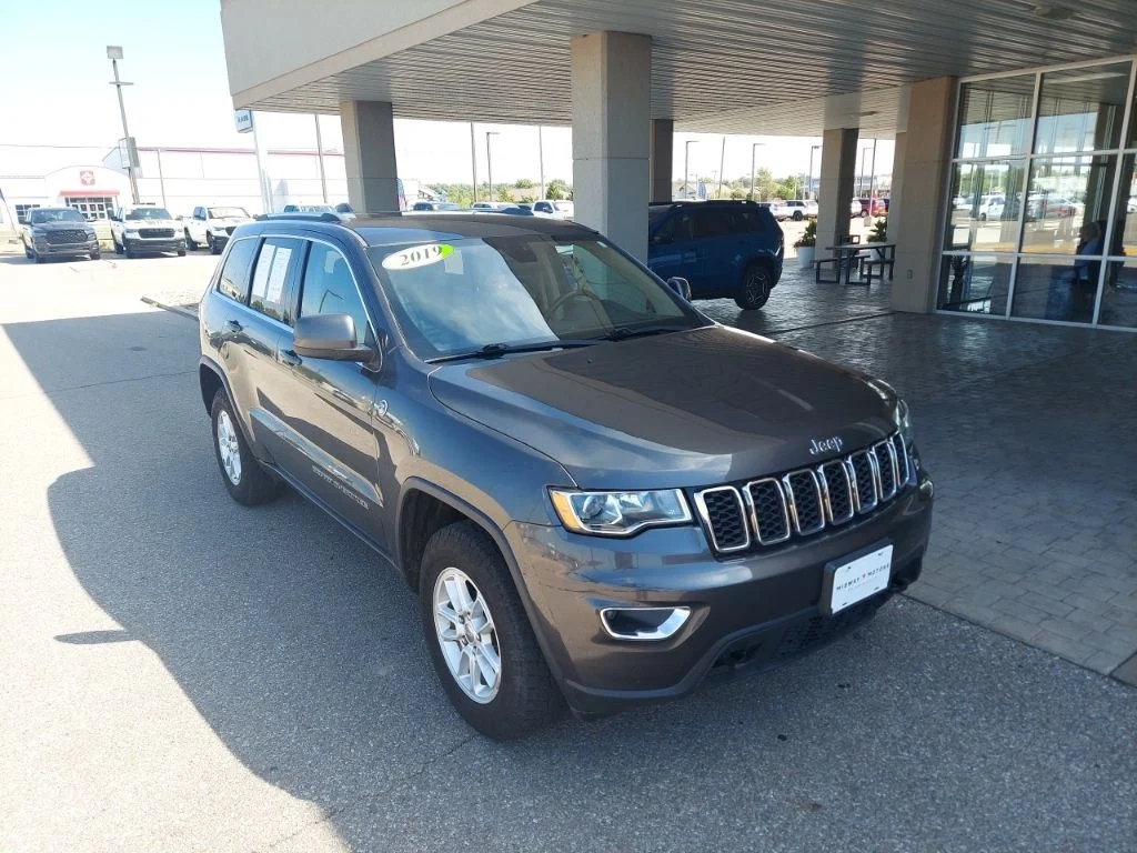 Certified Used 2019 Gray Jeep Laredo E image 1