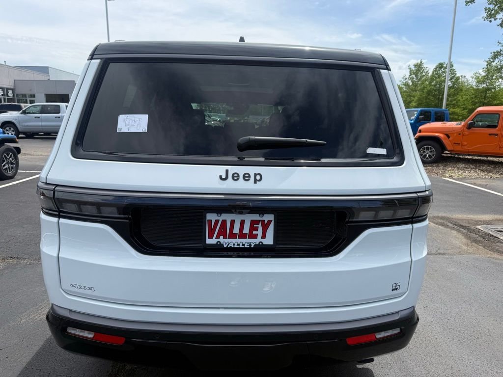 New 2026 Bright White Clear-Coat Exterior Paint Jeep 85th Anniversary Edition image 5