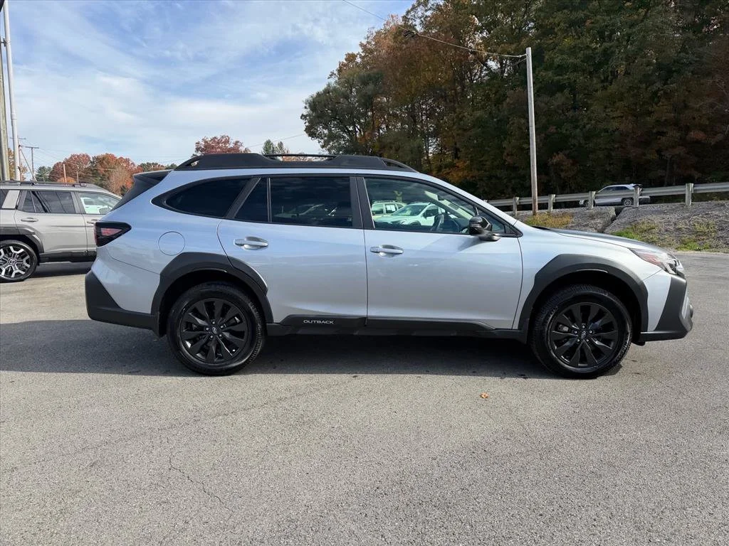 Used 2023 Silver Subaru Onyx Edition image 14