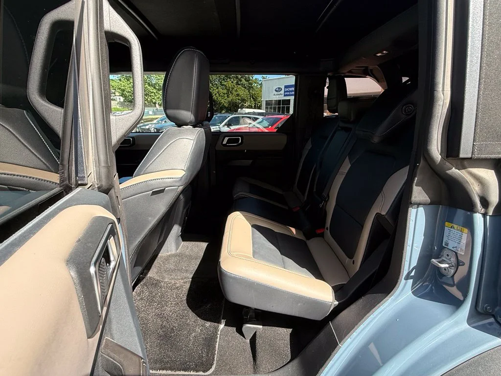 Used 2024 Azure Gray Metallic Ford Wildtrak image 24