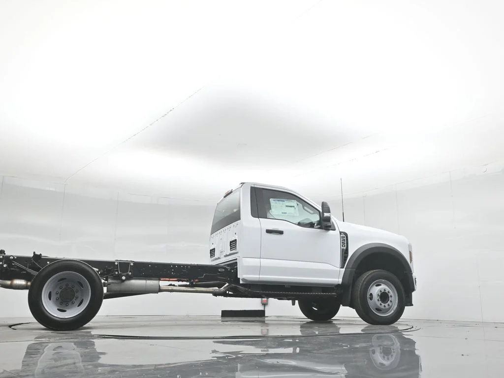 New 2026 Oxford White Ford XL image 44