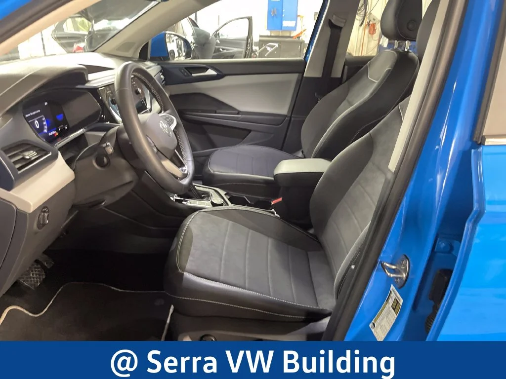 Used 2023 Blue Volkswagen 1.5T SE image 15