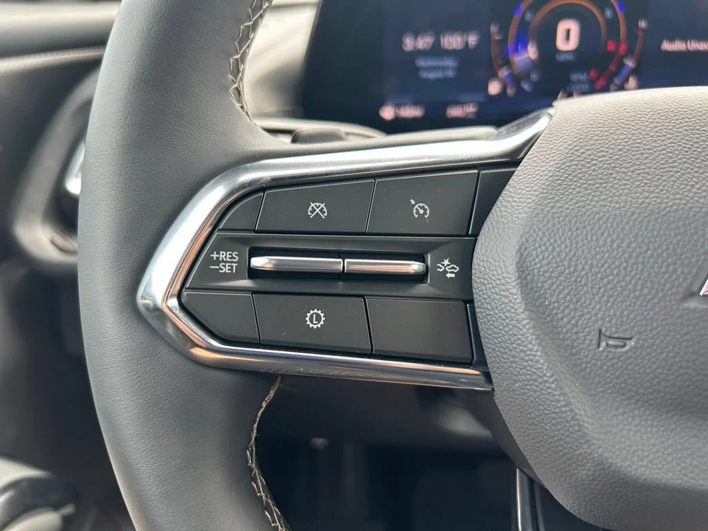 2027 Chevrolet Traverse Z71 - Photo 21