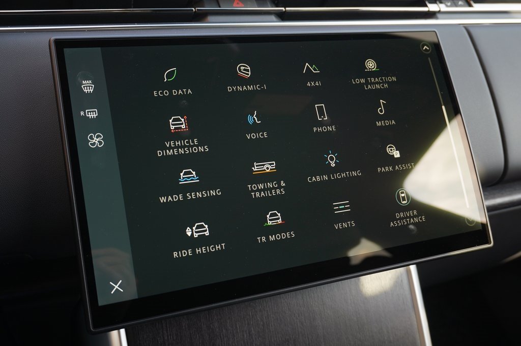 2025 LAND ROVER RANGE ROVER - Image 22