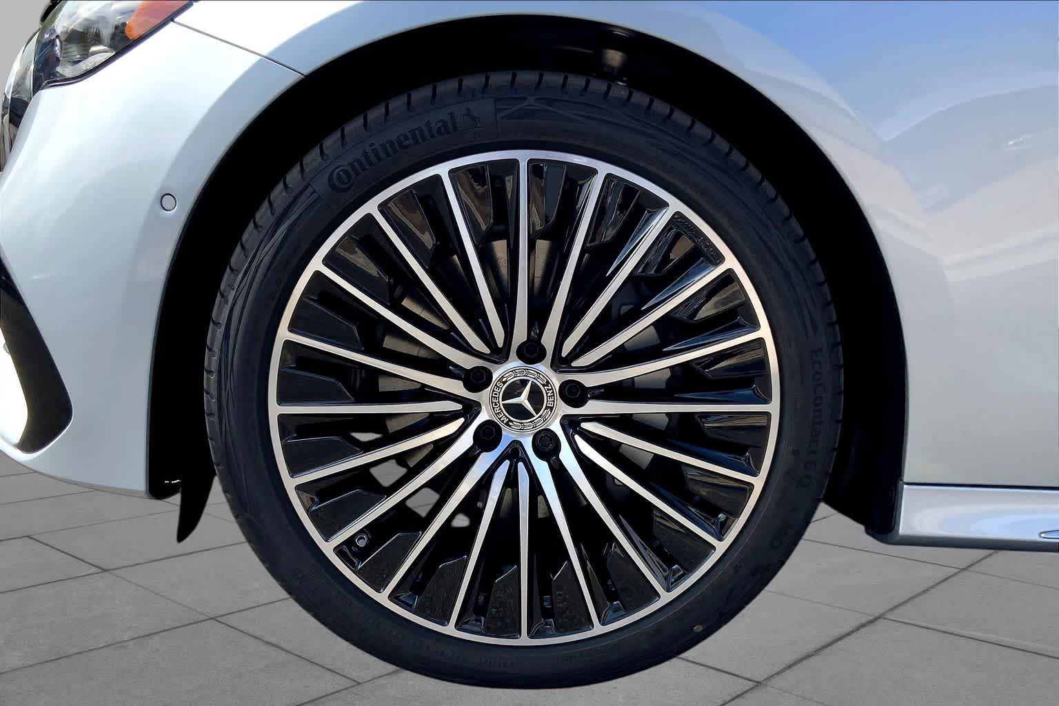 Used 2025 Cirrus Silver Metallic Mercedes-Benz E 350 image 19