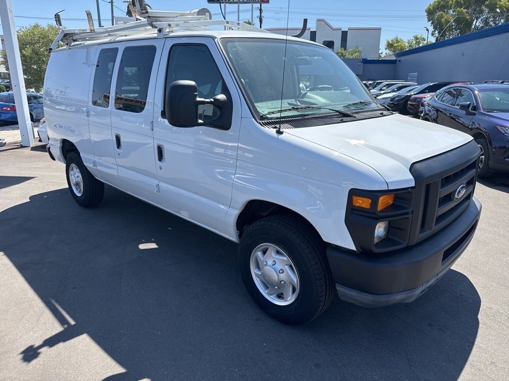 2011 Ford E-Series Econoline Van Commercial